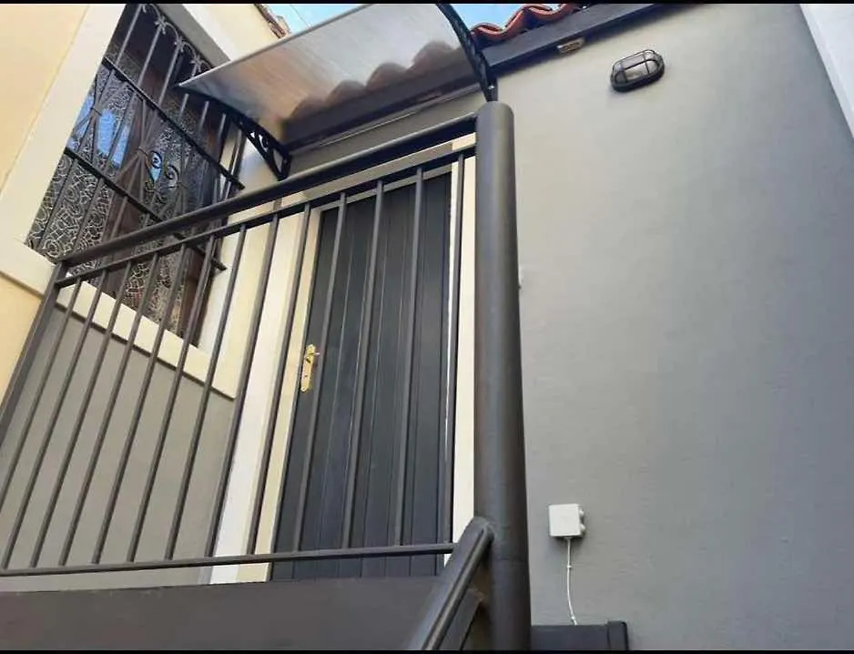 קטאניה Casa Vacanza Termini 5